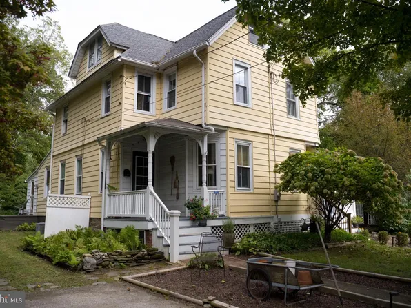 315 Union Ave, Swarthmore, PA 19081