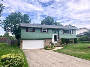 3221 Valley Forge Dr, Brunswick, OH 44212