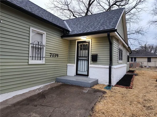 7139 Cleveland Ave, Kansas City, MO 64132