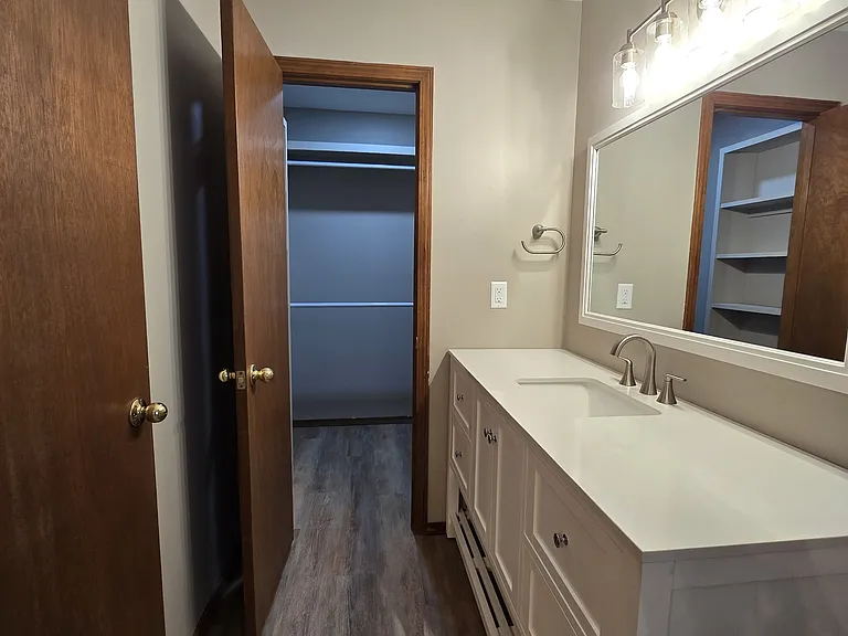 3863 W Driftwood St — Photo 10
