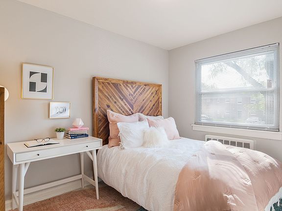 5th image of 213 Garfield Ave #467B