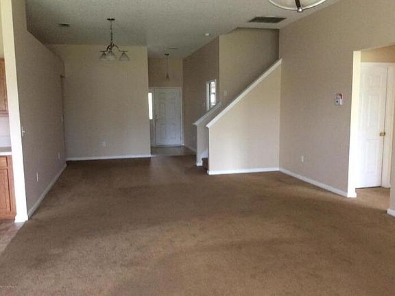 5th image of 772 Flowers St