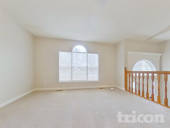 3rd image of 3639 Landing Ct