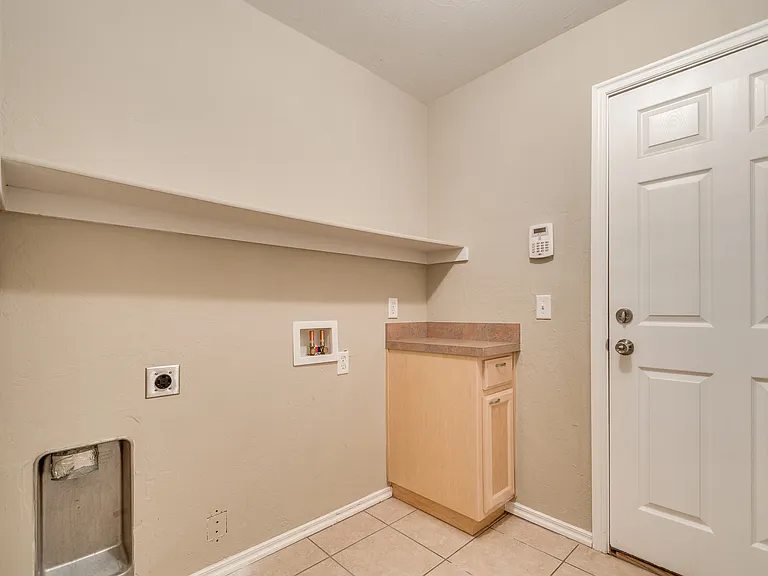 2532 NW 179th Ct — Photo 35