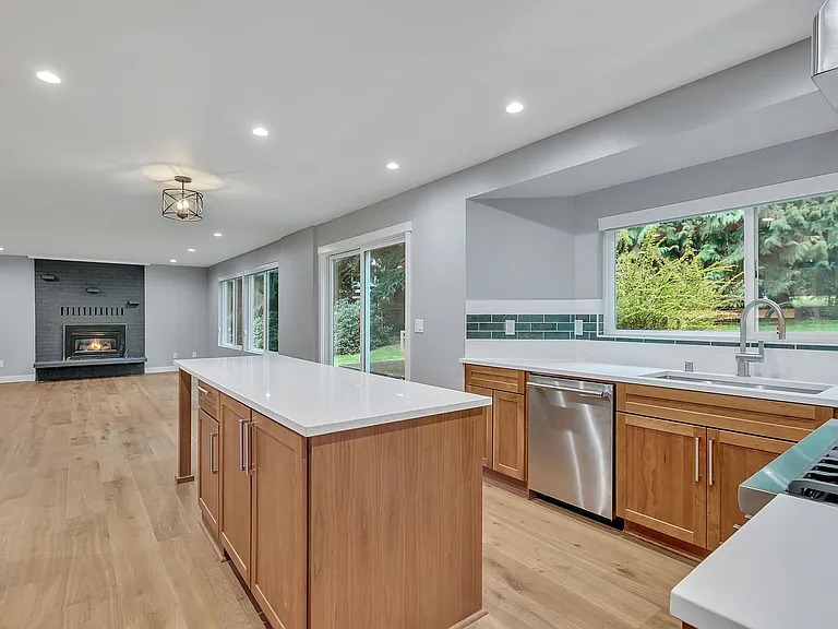 18120 NE 146th Way — Photo 10