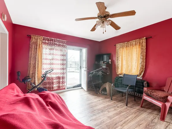 3817 Oceanic Avenue image 32 of 37