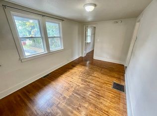 400 2nd Ave SW APT 4, Austin, MN 55912