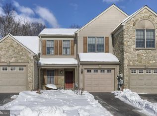 1935 Limestone Dr, Hummelstown, PA 17036