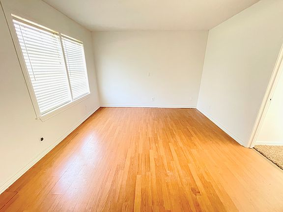 4th image of 1408 SE 12th St