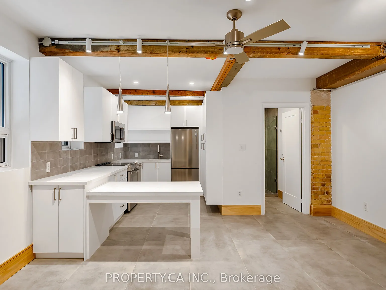1 bed, $2,395 — Photo 2