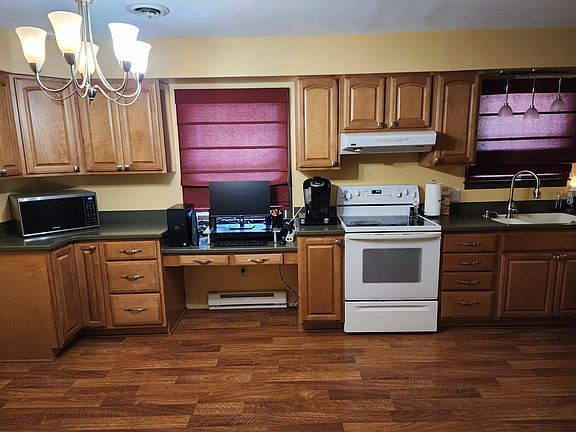 5th image of 216 S Glenview Dr
