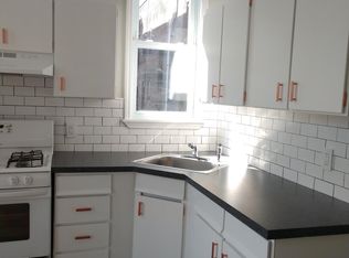 815 10th St #2R, Union City, NJ 07087