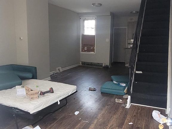 2nd image of 3178 Agate St