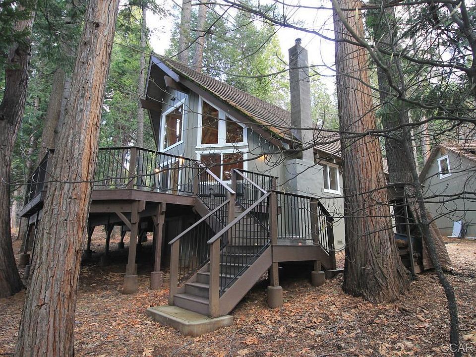1st image of 1558 Meadow Dr