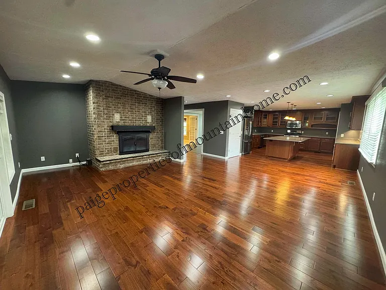 1741 Fairway Dr — Photo 38