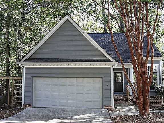 2nd image of 7 Wexford Dr
