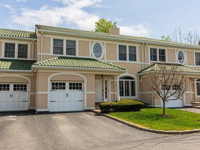 5 Villa Promenade #5, Bay Shore, NY, 11706
