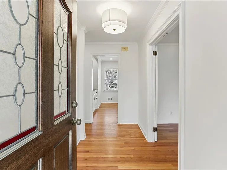2888 Bonanza Dr — Photo 3