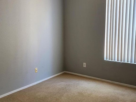 5th image of 12722 W Hollyhock Dr