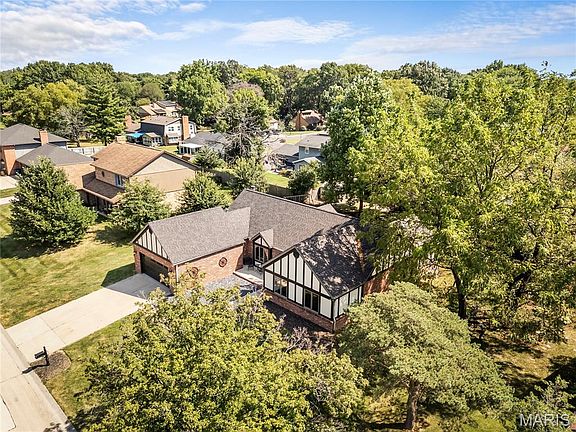 5th image of 204 Wild Cherry Ln