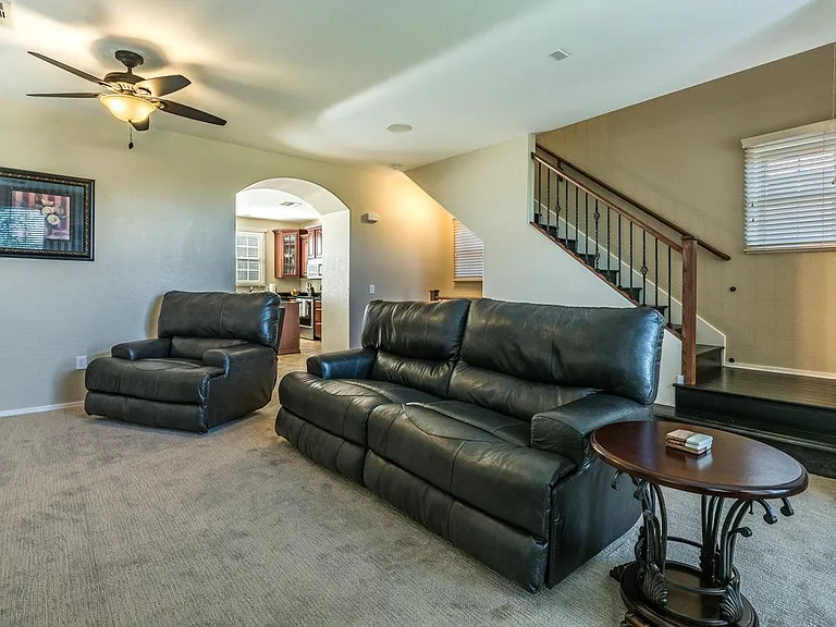 1628 E Canyon Creek Dr — Photo 17
