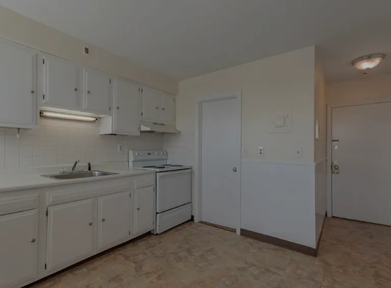 132 Emerson St #33 — Photo 8