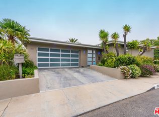 812 El Oro Ln, Pacific Palisades, CA 90272