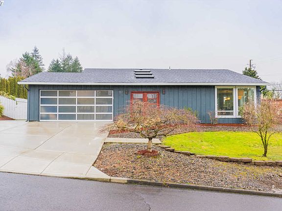 3rd image of 1001 SE 73rd Ave