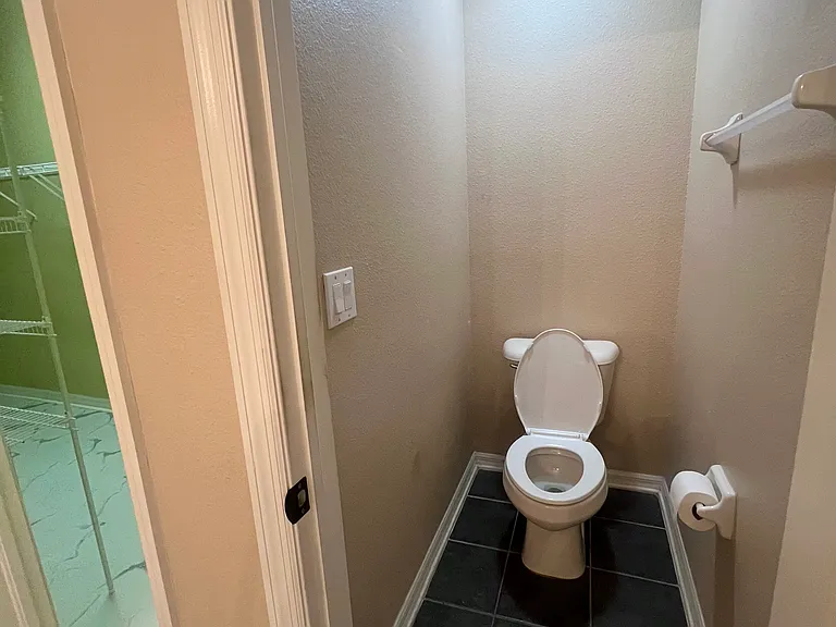 31748 Blythewood Way — Photo 10