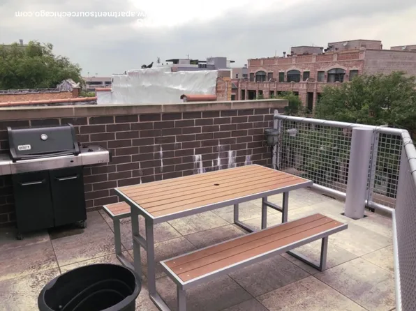 2029 W Division St APT 3, Chicago, IL 60622