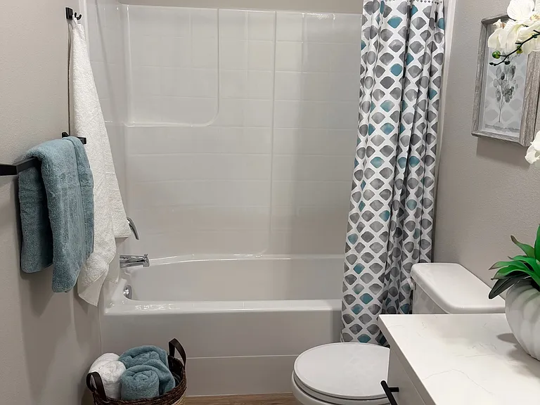 Whitney Lane Apartments — Photo 14