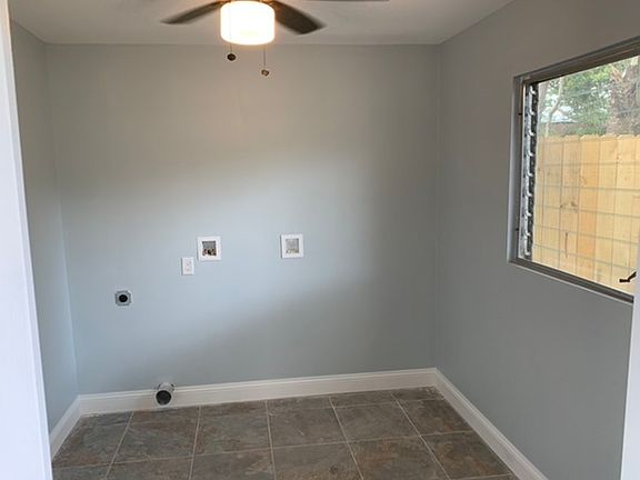 Finished Laundry Room
