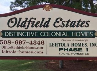 15 Quail Run Rd, Bridgewater, MA 02324