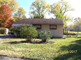 162 Ben Nevis Rd, Saint Louis, MO 63137