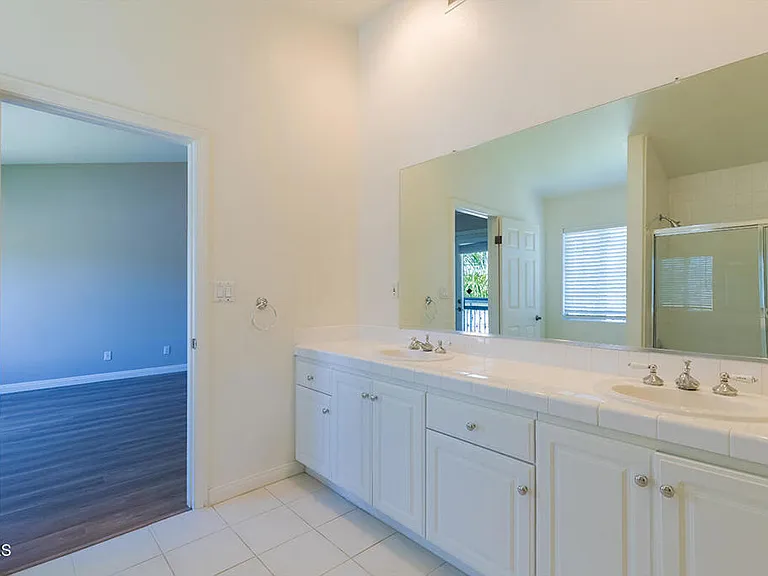 4516 Ramsdell Ave #103 — Photo 15