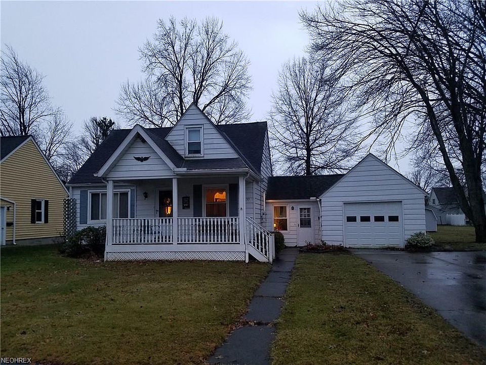 1st image of 1133 Hickory St
