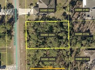 1047 Maxwell Ave S, Lehigh Acres, FL 33974