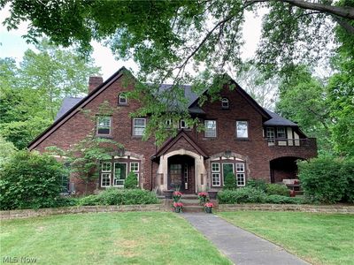 2878 Sedgewick Rd, Shaker Heights, OH, 44120