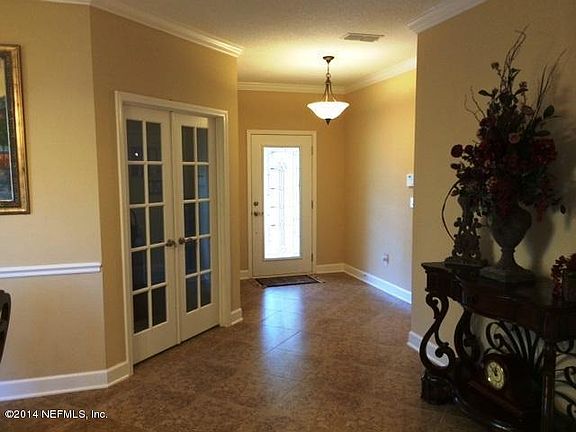 4th image of 111 S Arabella Way