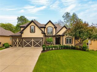 8829 N Glenwood Ave, Kansas City, MO 64157