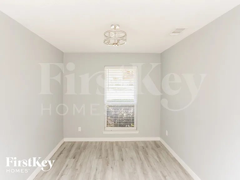 3208 Kiesthill Dr — Photo 5