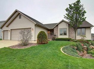 306 E School Rd, Cottage Grove, WI 53527