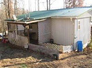 1345 Maxey Knob Rd, Canmer, KY 42722