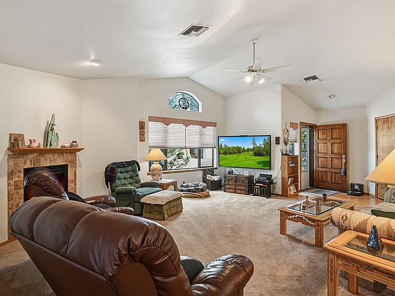 4th image of 108 S Forest Park Dr