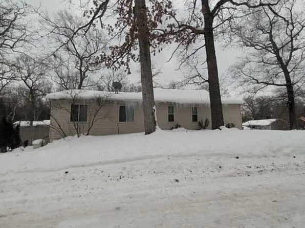 45 E Church Rd, Twin Lake, MI 49457