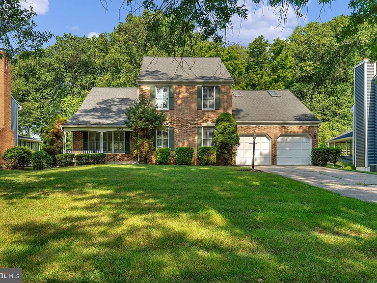 3034 Pebble Beach Dr — Photo 1