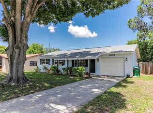 8463 Jennifer Ln, Seminole, FL 33777