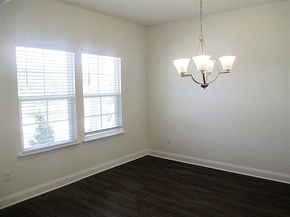 5th image of 3146 Creek Village Ln