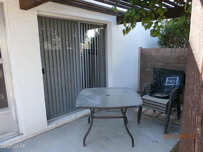 1720 Los Lagos Dr #B — Photo 4