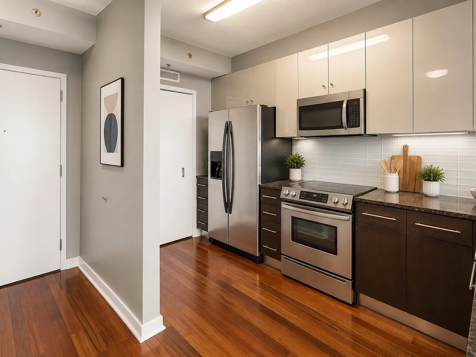 1 bed, 743 sqft, $2,750 — Photo 2